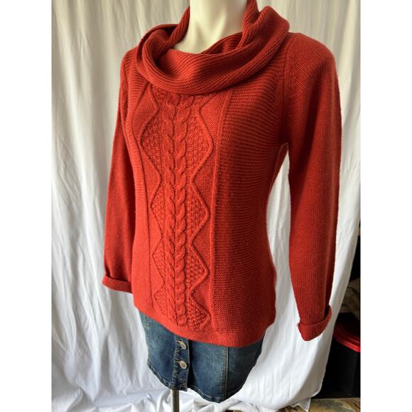 Isle Essentials‎ Rust Orange Cowl Neck Sweater – Size Small - Picture 2 of 6